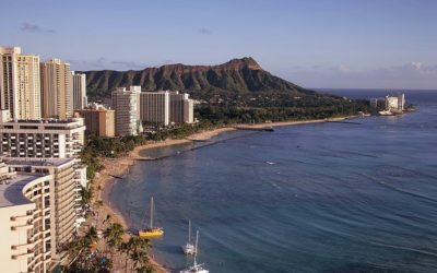 How about studying in beautiful Hawaii?